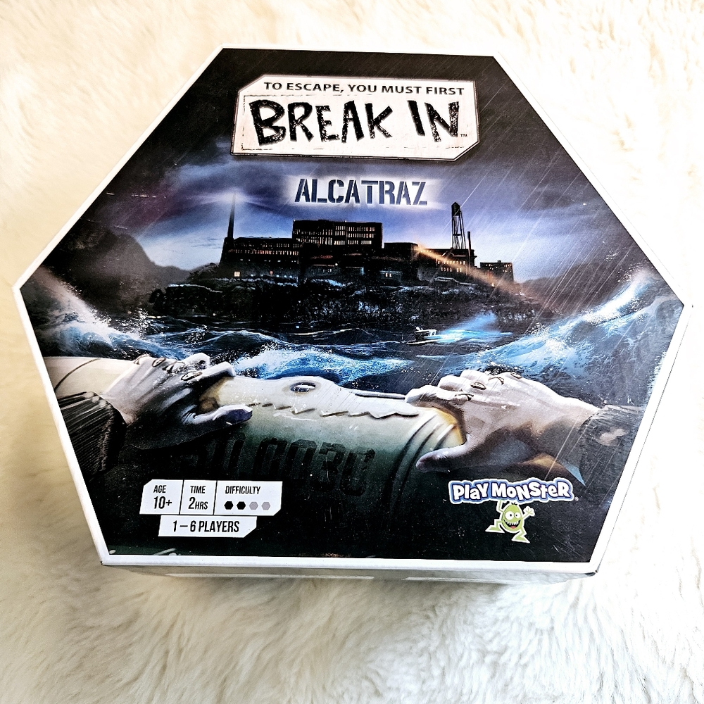 Break In Alcatraz Board Game by Play Monster 2020 Ages 10 Yrs & Up -SEALED-